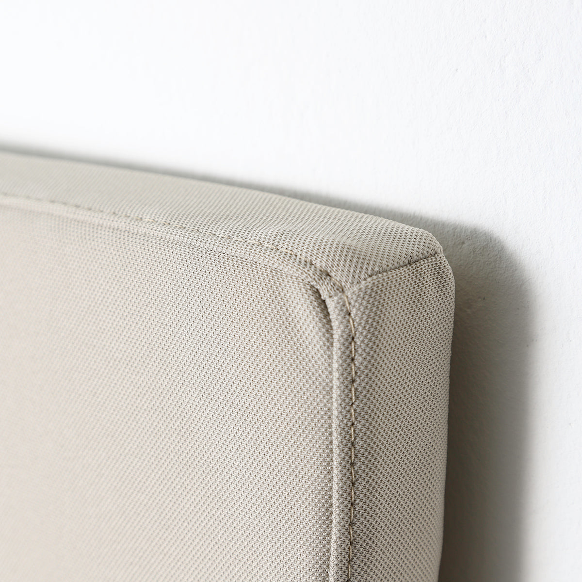 ROOM IN A BOX Kopfteil in beige