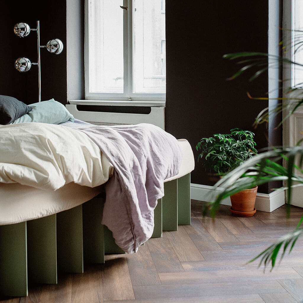 ROOM IN A BOX - Bett 2.0 in salbei in Grösse L