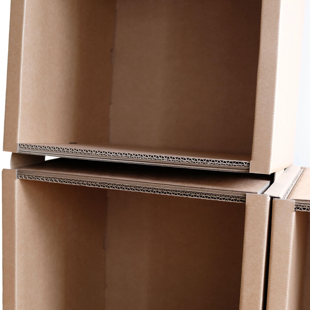 ROOM IN A BOX - Verbinden von Grundmodulen