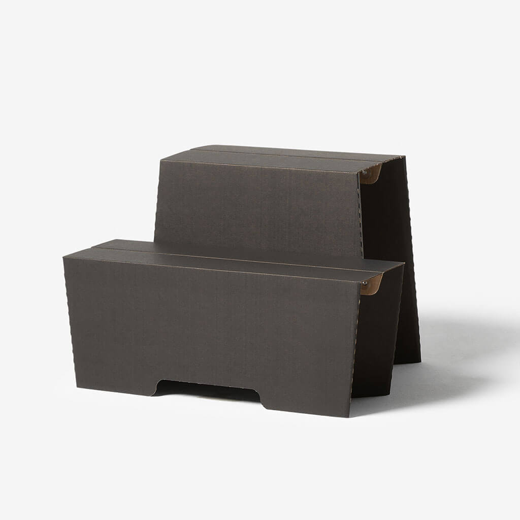 ROOM IN A BOX MonKey Desk Stehschreibtisch schwarz Seitenansicht