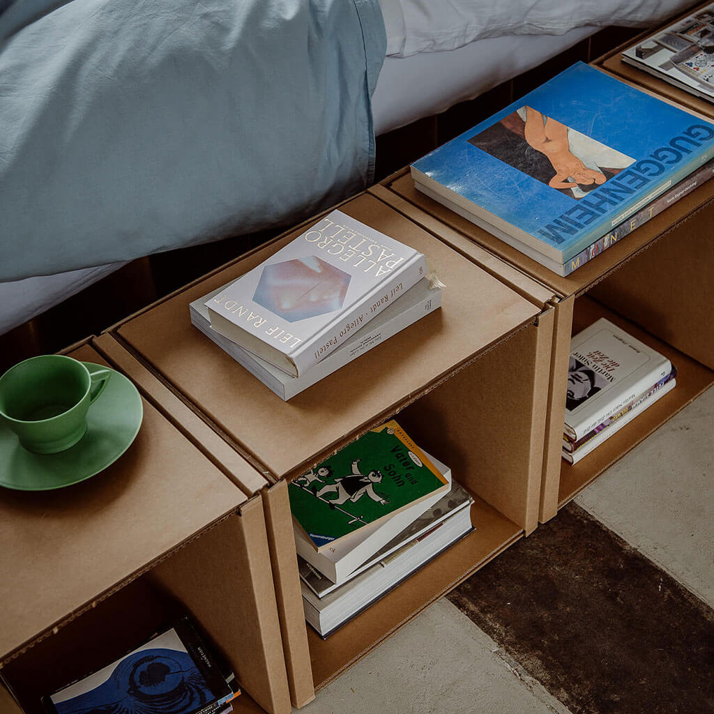 ROOM IN A BOX - Modulares Regal 1x4