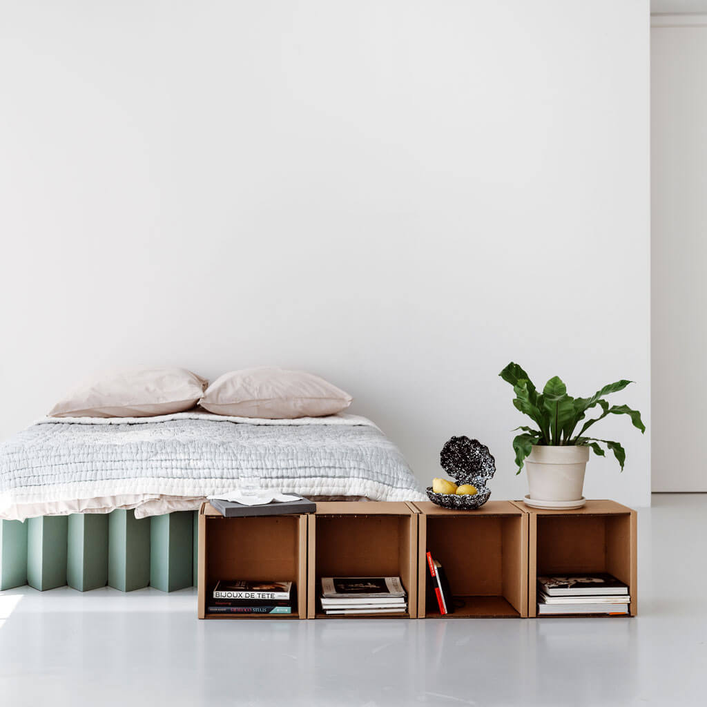 ROOM IN A BOX - Modulares Regal 1x4