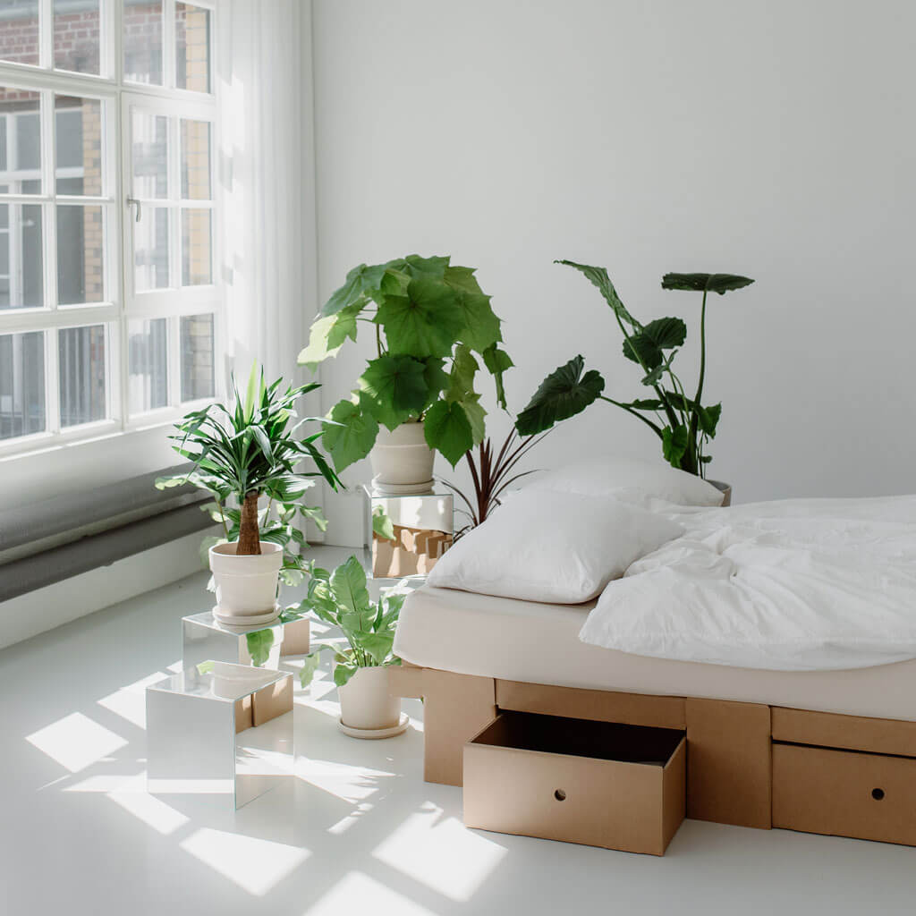 ROOM IN A BOX Stauraumbett mit Schublade in naturbraun