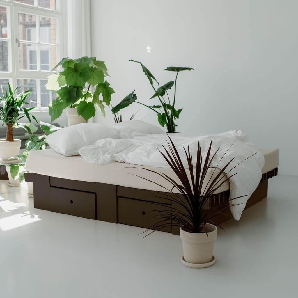 ROOM IN A BOX Stauraumbett Größe L in schwarz Mood mit Schubladen, Matratze und Bettwäsche